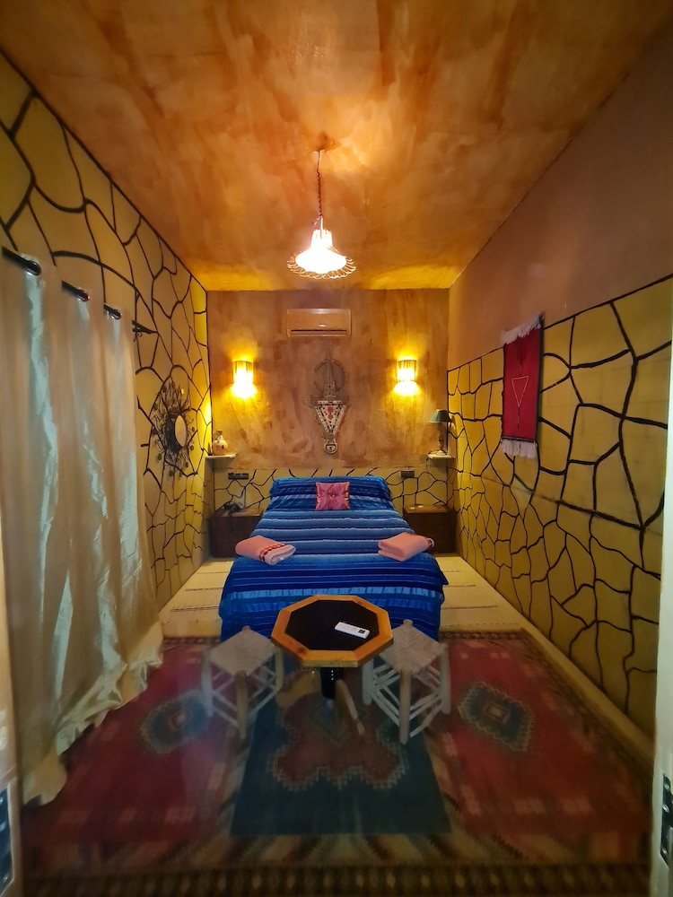Riad Tigmi Du Soleil