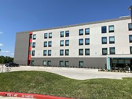 avid hotels Beaumont by IHG