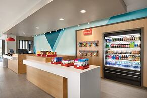 avid hotels Beaumont by IHG