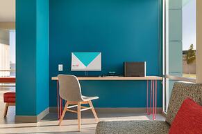 avid hotels Beaumont by IHG