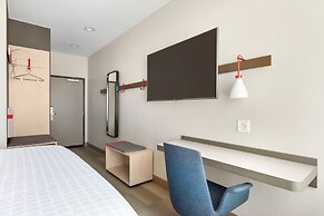 avid hotels Beaumont by IHG