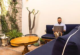 Casa Delphine