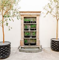 Casa Delphine