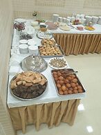 Sharq Plaza