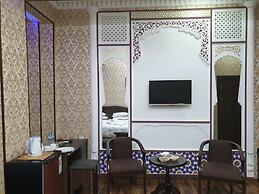 Sharq Plaza