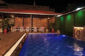 Hotel Grand Bhagwat