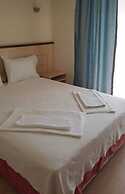 Ayhan Otel