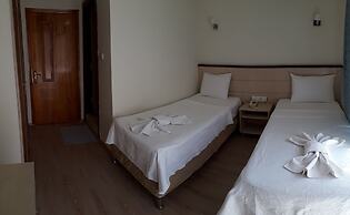 Ayhan Otel