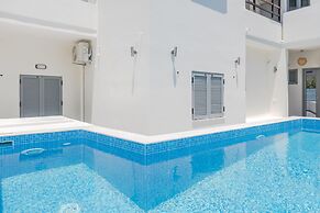 Rotunda Suites