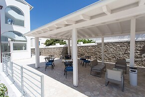 Odysseus Hotel