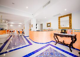 Odysseus Hotel