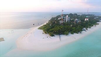Perla Dhangethi