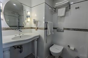 Reo Hotel