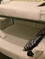 Snowman Lodge
