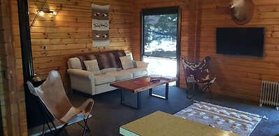 Lakeview Cottage