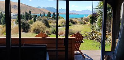 Lakeview Cottage