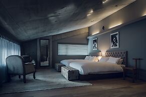 Node Hotel
