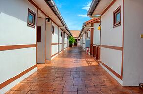 AlexaPD Private Water Chalets