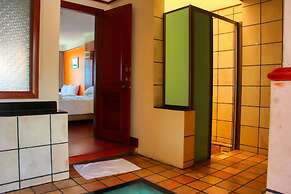 AlexaPD Private Water Chalets