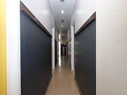 OYO 1190 Nice Stay Hotel