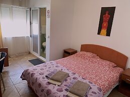 Axenia Hotel