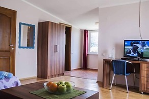 Axenia Hotel
