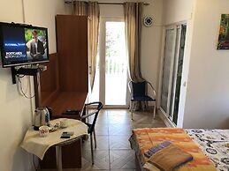 Axenia Hotel
