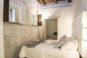 Morelli Suite