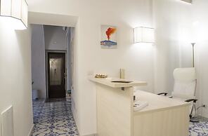 Morelli Suite