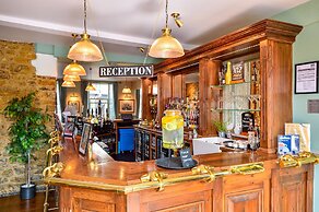 The George Hotel