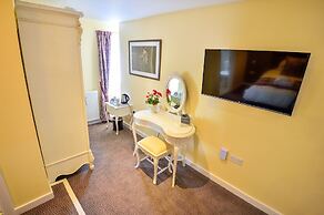 The George Hotel