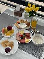 Level Hotel