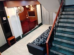 The Mount Regency