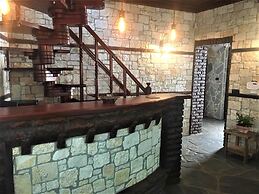 Heraklis Hotel