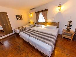 Heraklis Hotel