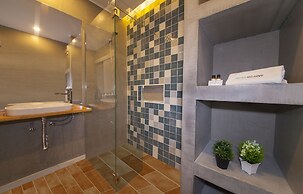 A30 - Tamar Ground- Floor Flat by DreamAlgarve