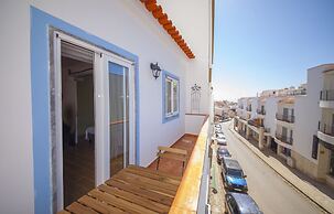 A31 - Tamar Top- Floor Flat by DreamAlgarve