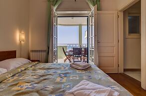 Montesan Apartments