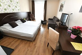 Ezüsthíd Hotel