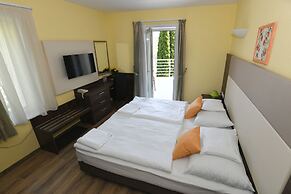 Hotel Jade - Ezüsthíd Hotel