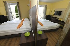 Hotel Jade - Ezüsthíd Hotel