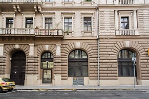 Exclusive Budapest Residence