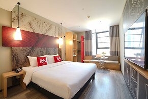 Ibis Chengdu Hi-Tech Zone Longhu Hotel