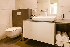 Luxury Suites by Notaly Ariel