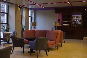 Menorah Hotel