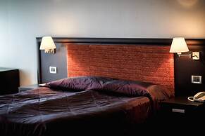 Menorah Hotel