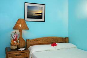 Masamayor's Beach House and Resort