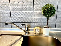 A6 Haneda Maison Philippe Omori 601