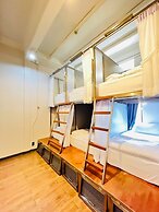 REST IS MORE Hostel