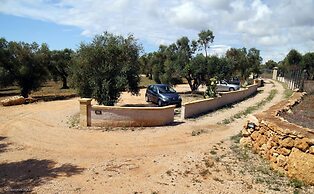 Casale De Li Canti